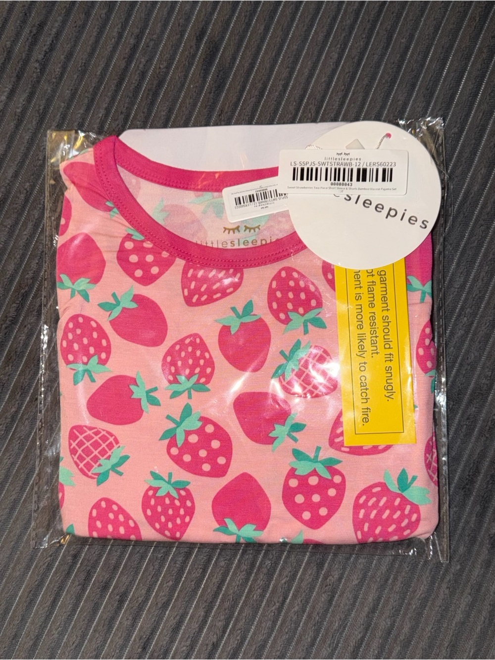 Little Sleepies 3T Sweet Strawberries Short Sleeve Shirt + Shorts, bamboo pink
